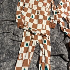 Toddler Little Sleepies christmas pajamas size 3t